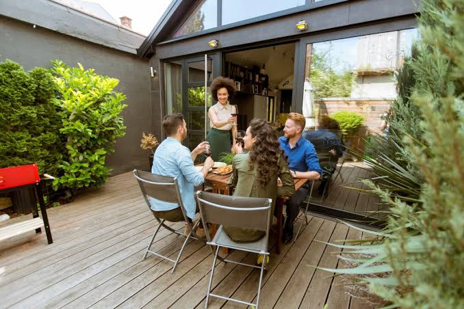 Designing an Inviting Outdoor Space as Part of Home Remodeling